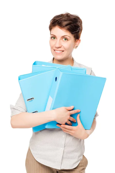 Счастливая девушка с голубыми папками для документов на белом фоне — стоковое фото