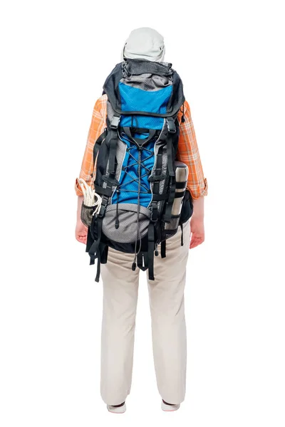 Turista con un pesante zaino grande, vista posteriore su uno zaino bianco — Foto Stock
