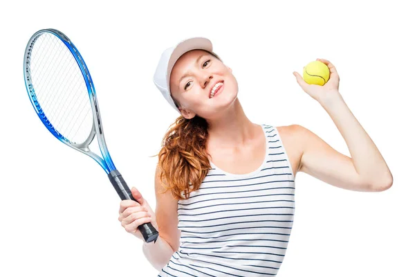 Jogador de tênis profissional em uma camiseta listrada com uma raquete e — Fotografia de Stock
