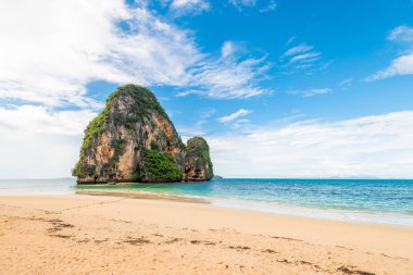Ko çaldı Nok kayalık dağ Andaman Denizi, Tayland
