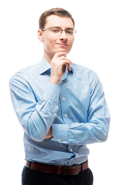 Portret van lachende zakenman in blauwe gestreepte shirt geïsoleerd — Stockfoto