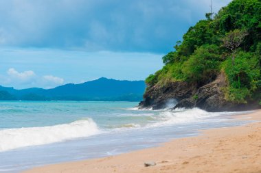 Tayland, Krabi resort karanlık bulutlu yağmurlu bulutlu gün