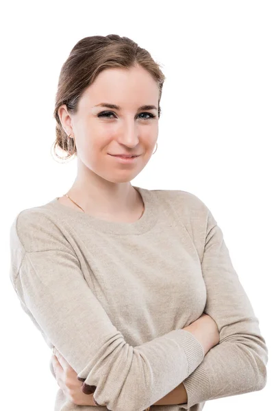 Dikey beyaz bir backgrou üzerinde gülümseyen bir Avrupa kız portresi — Stok fotoğraf