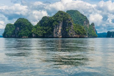 Sakin deniz yüzeyi, Denizi, Tayland landsca pitoresk uçurum
