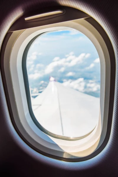 Close-up of a plane window in focus — Stock Photo, Image