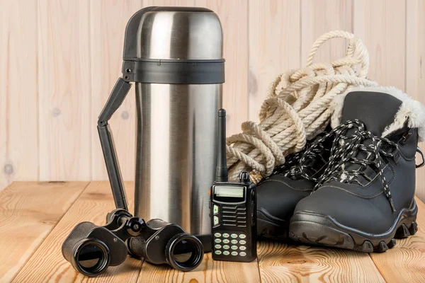 Required facilities for a long, complex hike in the mountains — Stock Photo, Image