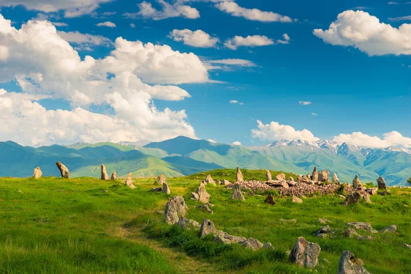 Karaunja Daki Zorats Karer Taşları Ermenistan Güzel Dağlarının Arka Planında — Stok fotoğraf