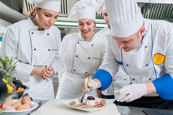 Cocina de Chef — Foto de Stock