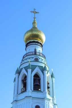 Vologda. Ilık bir bahar akşamı. St. Sophia Katedrali 'nin çan kulesi