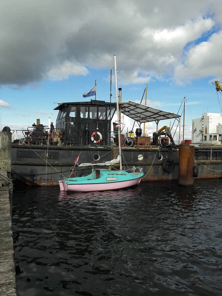 Flensbourg Alemania Embankment Octubre 2019 Yates Muelle — Foto de Stock