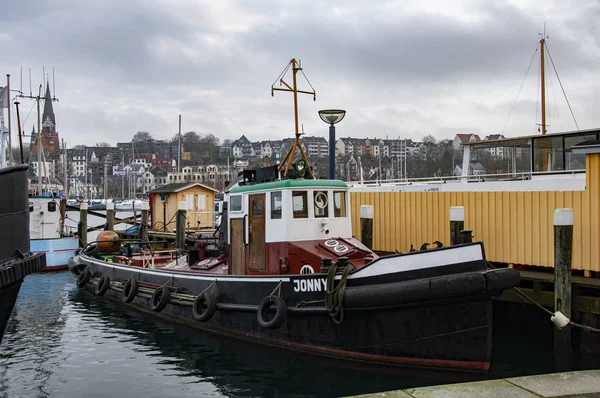 Flensburg, Niemcy. 20 października 2019. Jachty na przystani. — Zdjęcie stockowe