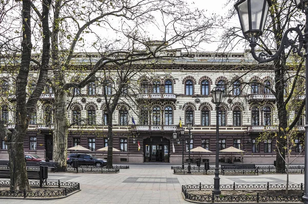 Architektur Des Letzten Jahrhunderts Zentrum Von Odessa Fassadenteil Beige Farbe — Stockfoto