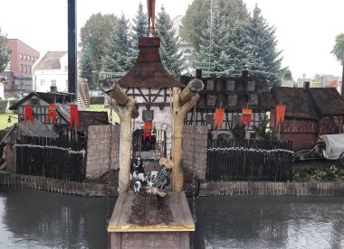 Litvanya. Klaipeda. 21 Eylül 2019. Geçen yüzyılın köylülerinin etnik kültürü.