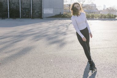 Sırada paten kaymak