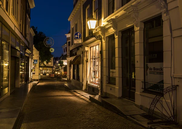 Houses and shops in Zierikzee — Stock Photo, Image