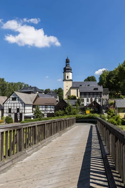 Ponte e Chiesa Sparnberg Saale — Foto Stock