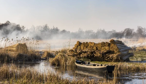Tekne Giethoorn sopayla — Stok fotoğraf