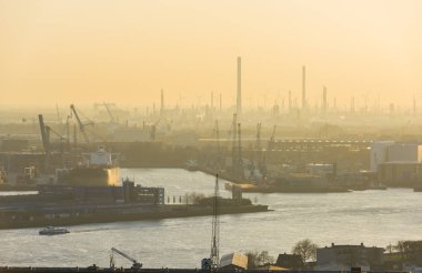 Nieuwe Maas Endüstriyel Rotterdam
