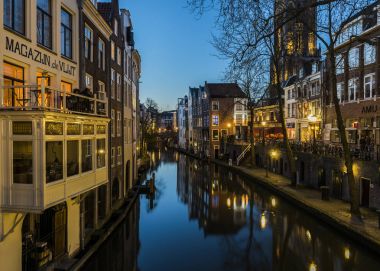 Utrecht Oude Gracht Gecesi