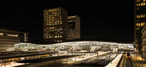 Hauptbahnhof in der Nacht — Stockfoto