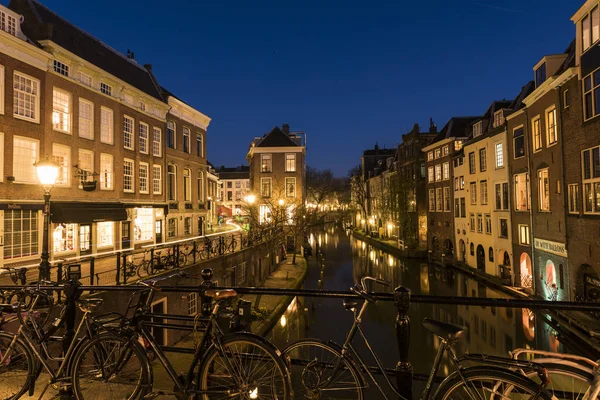 Noche de bicicletas Utrecht Oude Gracht — Foto de Stock