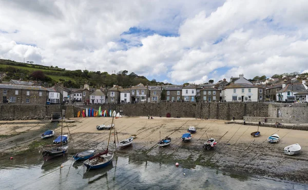 Haven van Mousehole — Stockfoto