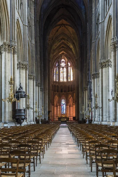 Interieur van de kathedraal van Reims — Stockfoto