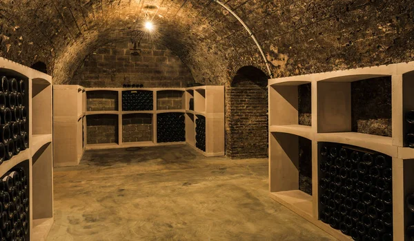 Kiler Charles Mignon