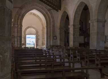 Chavot kilise şampanya