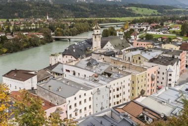 Rattenberg Kilisesi ve Inn