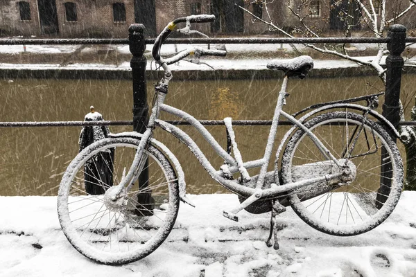 Bicicleta de invierno Utrecht — Foto de Stock