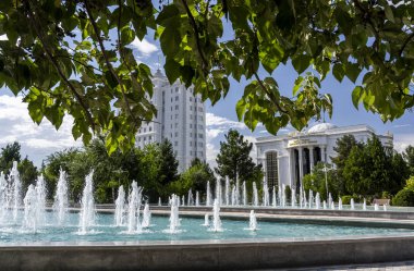Ashgabat Parkı Türkmenistan