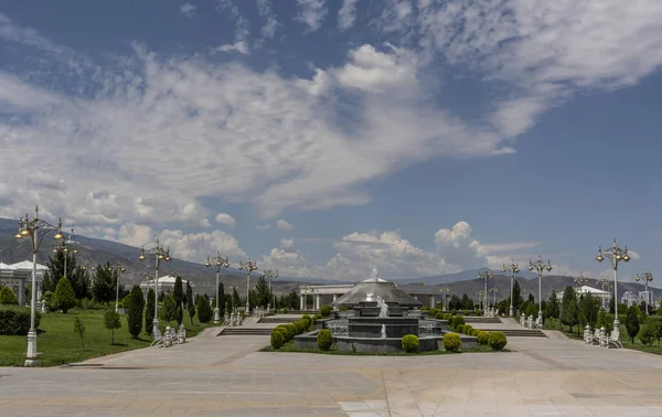 土库曼斯坦Asjchabad 2019年6月1日 拥有宏伟建筑 地标和公园的白色大理石城市Asjchabad — 图库照片
