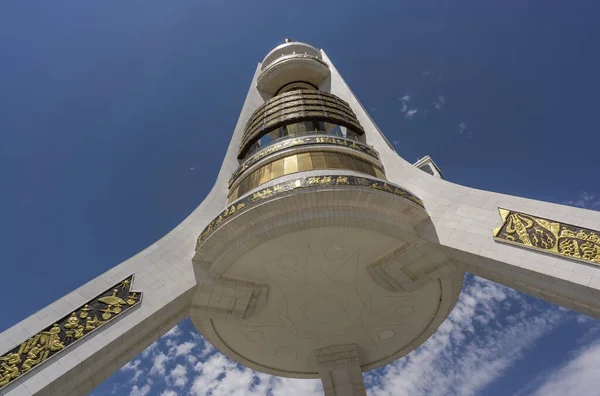 Asjchabad Turkmenistán Junio 2019 Ciudad Blanca Mármol Asjchabad Con Monumento —  Fotos de Stock