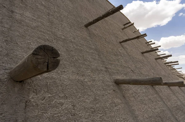 Velká Zeď Trámy Centru Starého Města Khiva Uzbekistánu — Stock fotografie