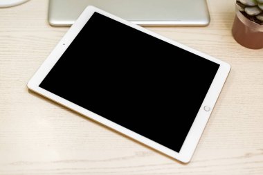 Beyaz Beyaz ahşap tahta tablete