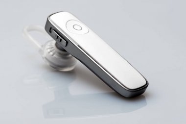 Kablosuz Kulaklýklý mikrofon seti yakın çekim