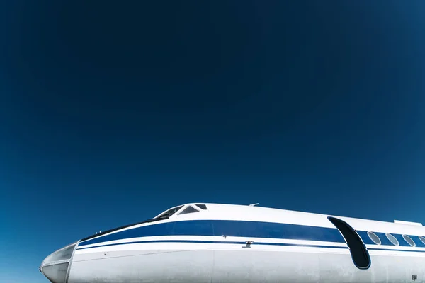 Utasszállító Repülőgép Orr Közelről Repülés — Stock Fotó