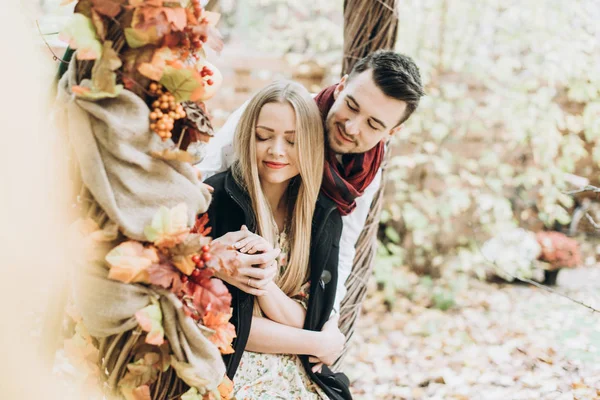 Beautiful Couple Love Posing Outdoors Autumn — Stock Photo, Image