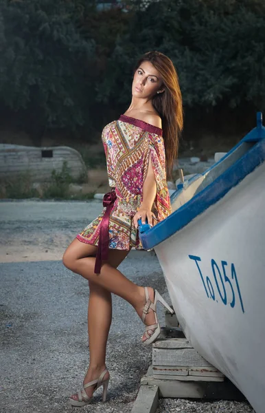 Fashion Portrait Sexy Brunette Girl Swimsuit Leaning Wooden Boat Sensual — Stock Photo, Image