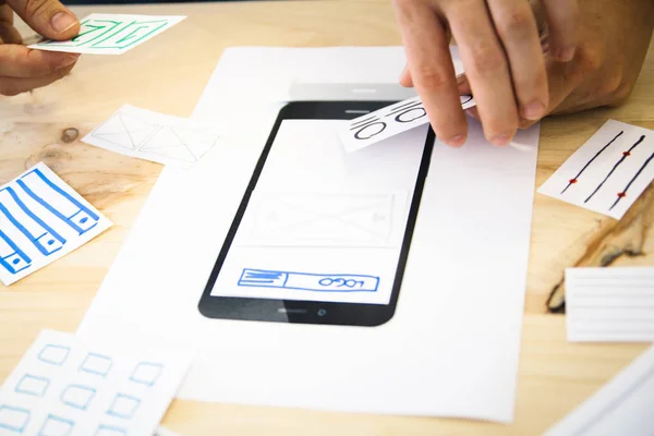 携帯アプリ設計計画. — ストック写真