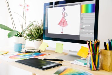 moda tasarım stüdyosu