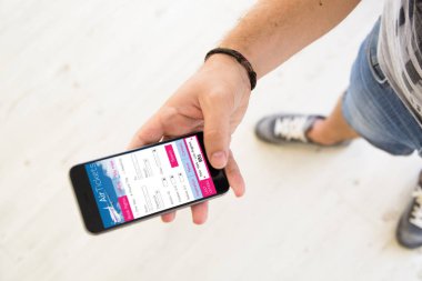 Erkek el bilet app smartphone hava 