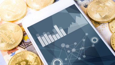 Euro ve bitcoins ile smartphone