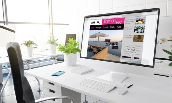 Dator Med Trender Blogg Webbdesign Skärmen Moderna Kontor Arbetsplatsen Rendering — Stockfoto