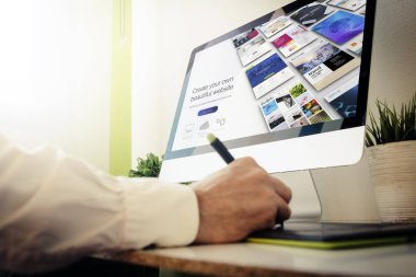 bir Web sitesi tasarımı web geliştirici.