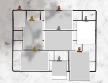 Moodboard metal ızgara 3D görüntüleme üzerinde maket yapıyor 