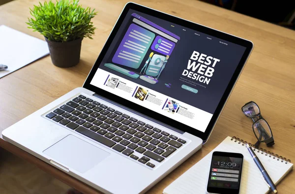 Destop Laptop Nejlepší Web Design Screen — Stock fotografie