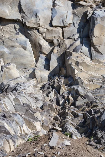 Columnas de basalto Racos — Foto de Stock