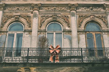 Vintage bina cephe bozulmuş